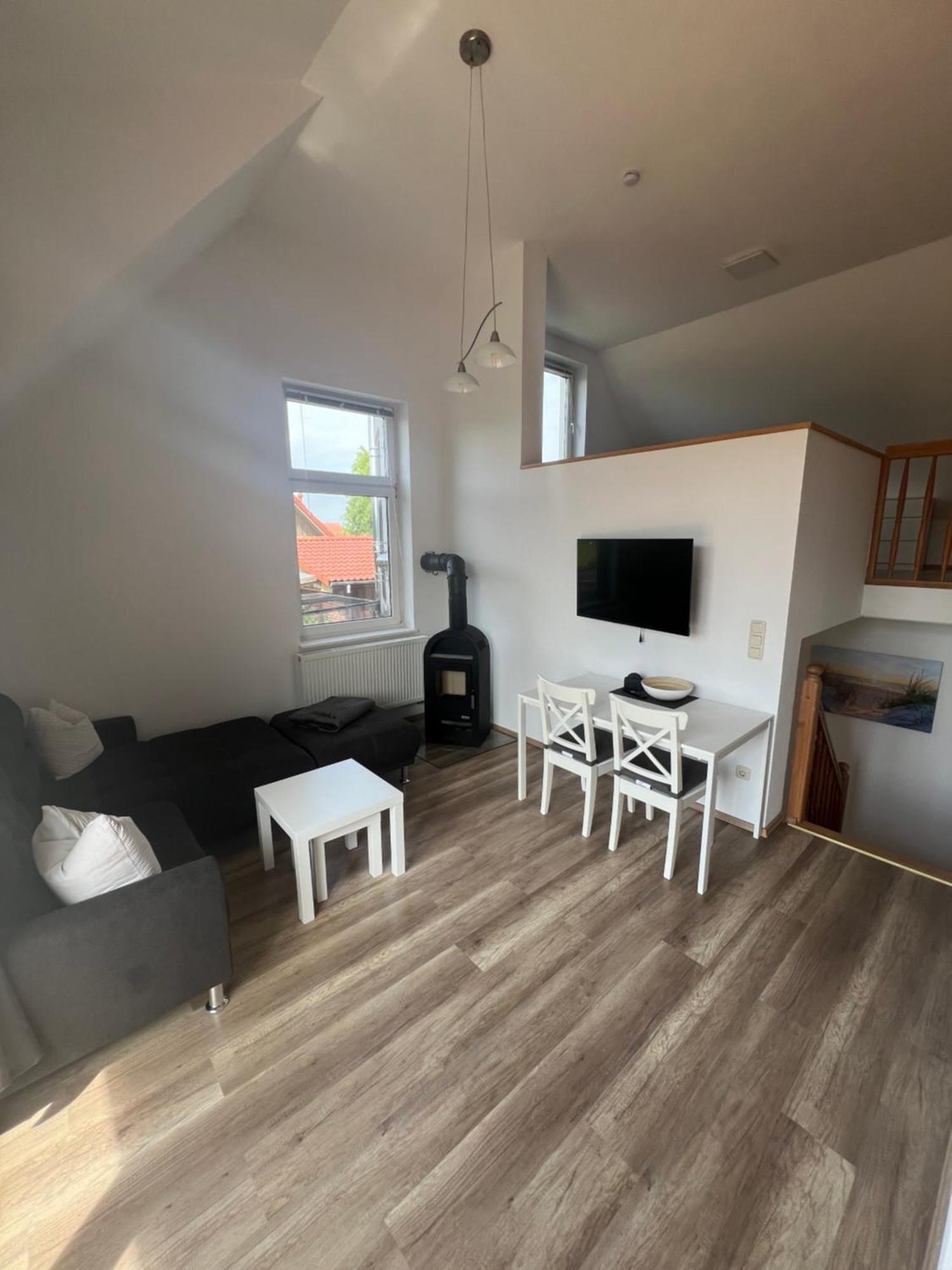 גרייפסוואלד Ferienwohnung Elena מראה חיצוני תמונה